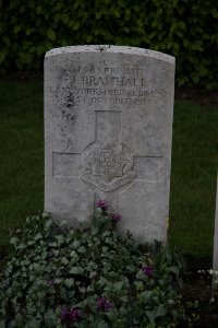 Bailleul Communal Cemetery (Nord) - Bramhall, Joseph