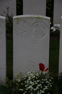 Bailleul Communal Cemetery (Nord) - Brown, G A