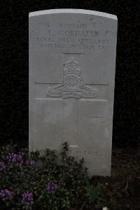 Bailleul Communal Cemetery (Nord) - Corbally, Lewis