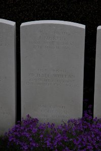 Bailleul Communal Cemetery (Nord) - Corcoran, M