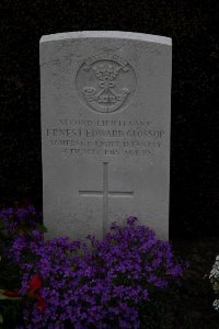 Bailleul Communal Cemetery (Nord) - Glossop, Ernest Edward