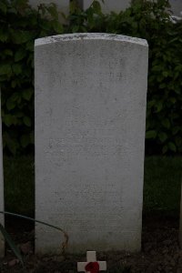 Bailleul Communal Cemetery (Nord) - Gull, A A