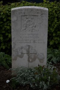 Bailleul Communal Cemetery (Nord) - Hardman, Robert