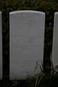 Bailleul Communal Cemetery (Nord) - Houston, L