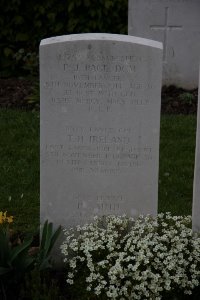 Bailleul Communal Cemetery (Nord) - Ireland, Thomas Harry