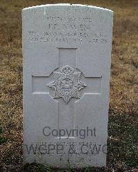 Stanley Military Cemetery - Naven, T P