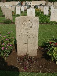 Cairo War Memorial Cemetery - Arnold, F I