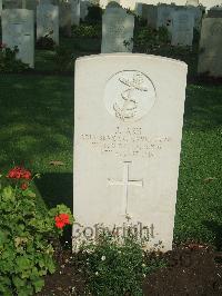 Cairo War Memorial Cemetery - Ash, J