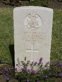 Cairo War Memorial Cemetery - Baker, C A