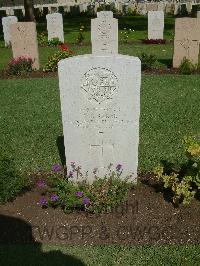 Cairo War Memorial Cemetery - Baker, V J