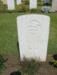 Cairo War Memorial Cemetery - Barlow, W