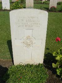 Cairo War Memorial Cemetery - Barrett, J W