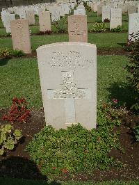 Cairo War Memorial Cemetery - Barton, G J