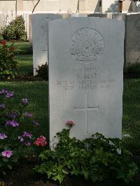 Cairo War Memorial Cemetery - Best, R