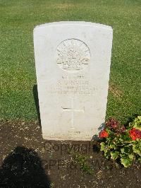 Cairo War Memorial Cemetery - Binning, Albert