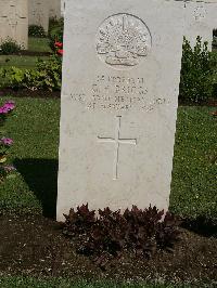 Cairo War Memorial Cemetery - Briggs, G H