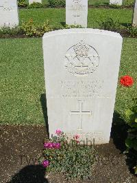 Cairo War Memorial Cemetery - Brown, Eric Russell Wilkie