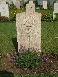 Cairo War Memorial Cemetery - Brown, L