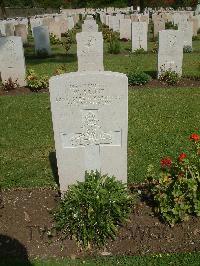 Cairo War Memorial Cemetery - Brunt, W