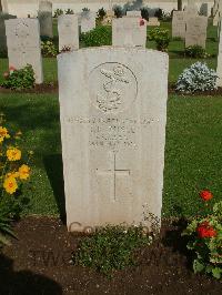 Cairo War Memorial Cemetery - Bunce, F R