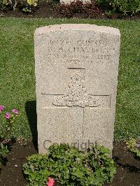 Cairo War Memorial Cemetery - Chambers, W A