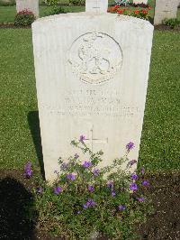 Cairo War Memorial Cemetery - Chapman, William