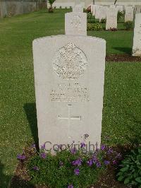 Cairo War Memorial Cemetery - Clarke, G W