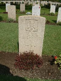 Cairo War Memorial Cemetery - Clelford, J