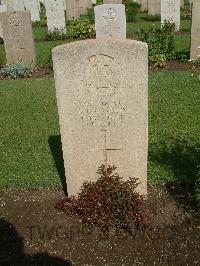 Cairo War Memorial Cemetery - Cordery, G E