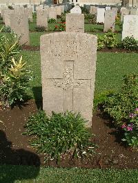 Cairo War Memorial Cemetery - Davies, R J