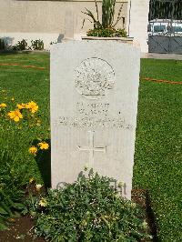 Cairo War Memorial Cemetery - Davis, William