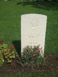 Cairo War Memorial Cemetery - Dennison, Ernest William