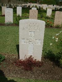 Cairo War Memorial Cemetery - Doran, W E