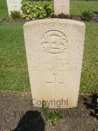 Cairo War Memorial Cemetery - Drinkwater, Stewart