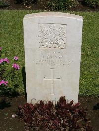 Cairo War Memorial Cemetery - Driver, J