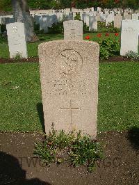 Cairo War Memorial Cemetery - East, Edmund Thomas