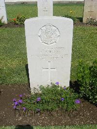 Cairo War Memorial Cemetery - Evans, A J