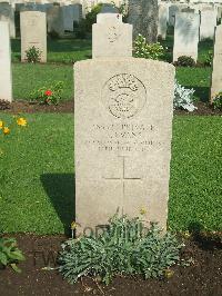 Cairo War Memorial Cemetery - Evans, T