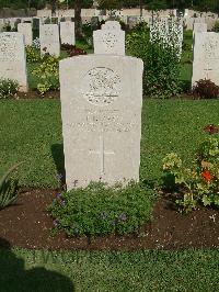 Cairo War Memorial Cemetery - Evans, Thomas Leonard