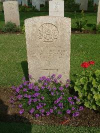 Cairo War Memorial Cemetery - Foulis, Cecil