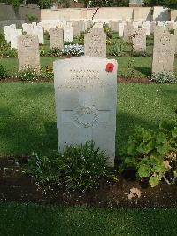 Cairo War Memorial Cemetery - Fraser, Thomas Edward