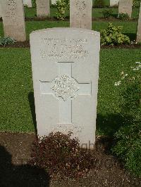 Cairo War Memorial Cemetery - Frazer, John Gordon