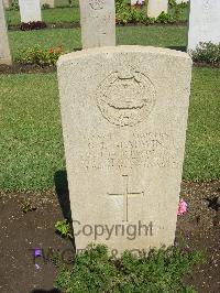 Cairo War Memorial Cemetery - Gladwin, George Leonard