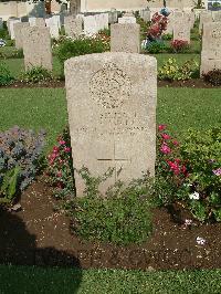 Cairo War Memorial Cemetery - Gould, H C