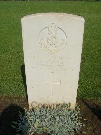 Cairo War Memorial Cemetery - Grange, George