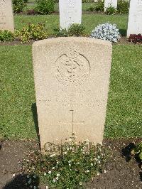 Cairo War Memorial Cemetery - Green, W J