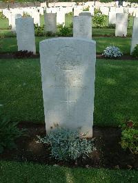 Cairo War Memorial Cemetery - Halligan, James