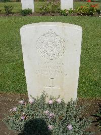 Cairo War Memorial Cemetery - Hardy, C