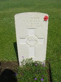 Cairo War Memorial Cemetery - Harris, Ivan Ernest