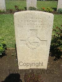 Cairo War Memorial Cemetery - Henderson, John James